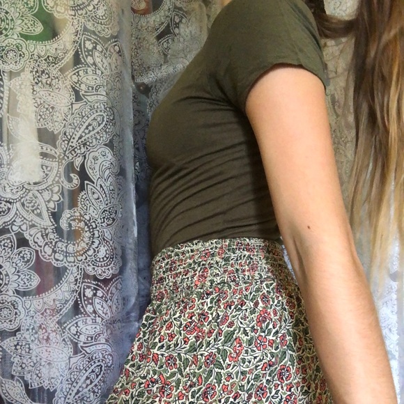 Tee - Picture 4 of 4